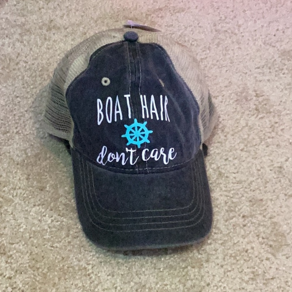 Boat hair don’t care mesh snap back cap
